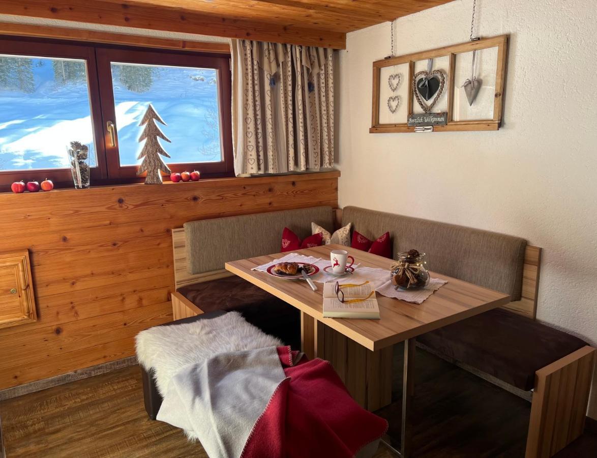 Отель Berghof Am Schwand Hinterhornbach Экстерьер фото