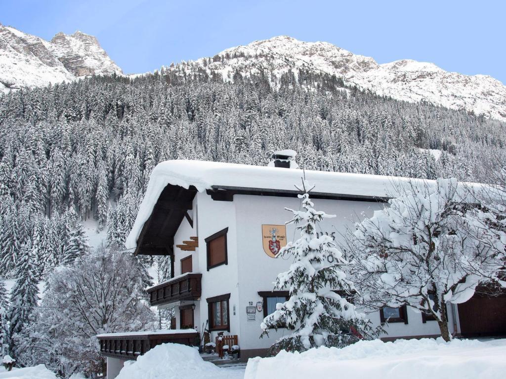 Отель Berghof Am Schwand Hinterhornbach Экстерьер фото